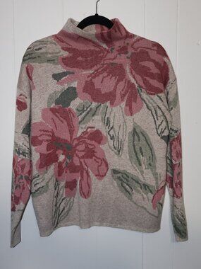 Melanie Lyne Floral Knit Turtleneck Sweater – Beige/Pink (Women’s Petite Small)